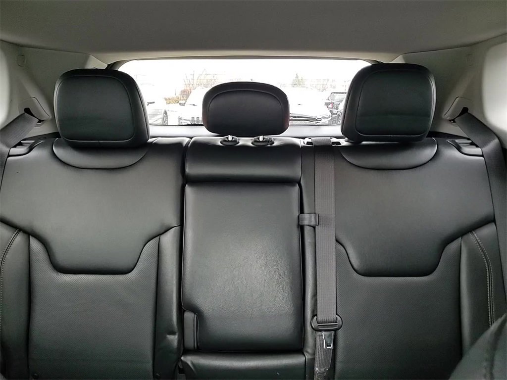 Used 2022 Jeep Compass Limited image 21