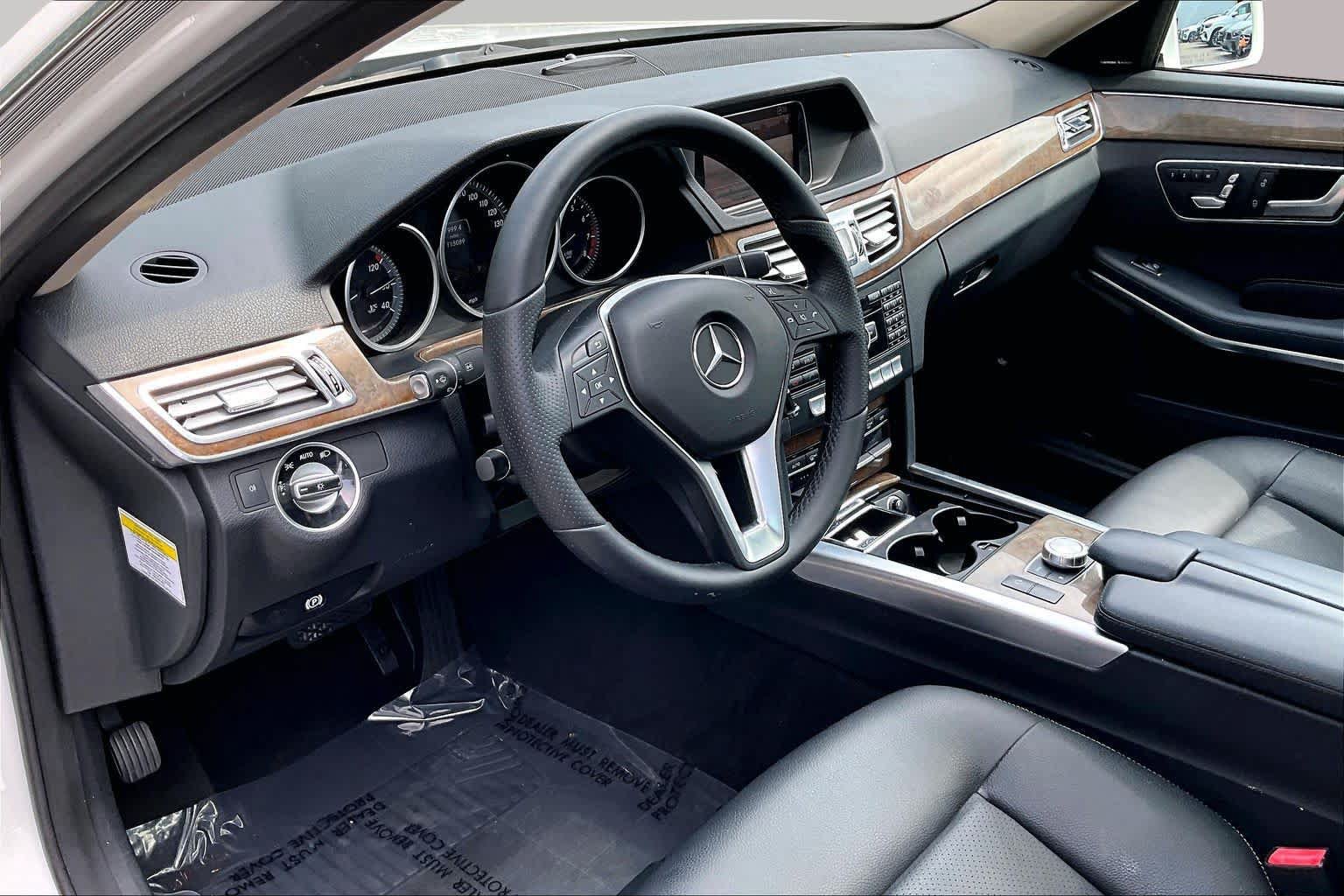 Used 2014 Mercedes-Benz E 350 4MATIC Sedan image 18