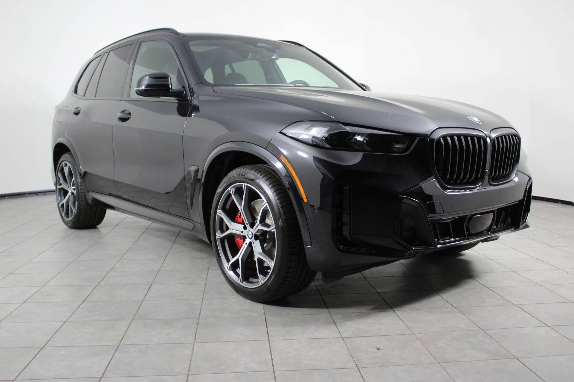 New 2026 BMW X5 xDrive40i w/ M Sport Package AWD/4WD image 7