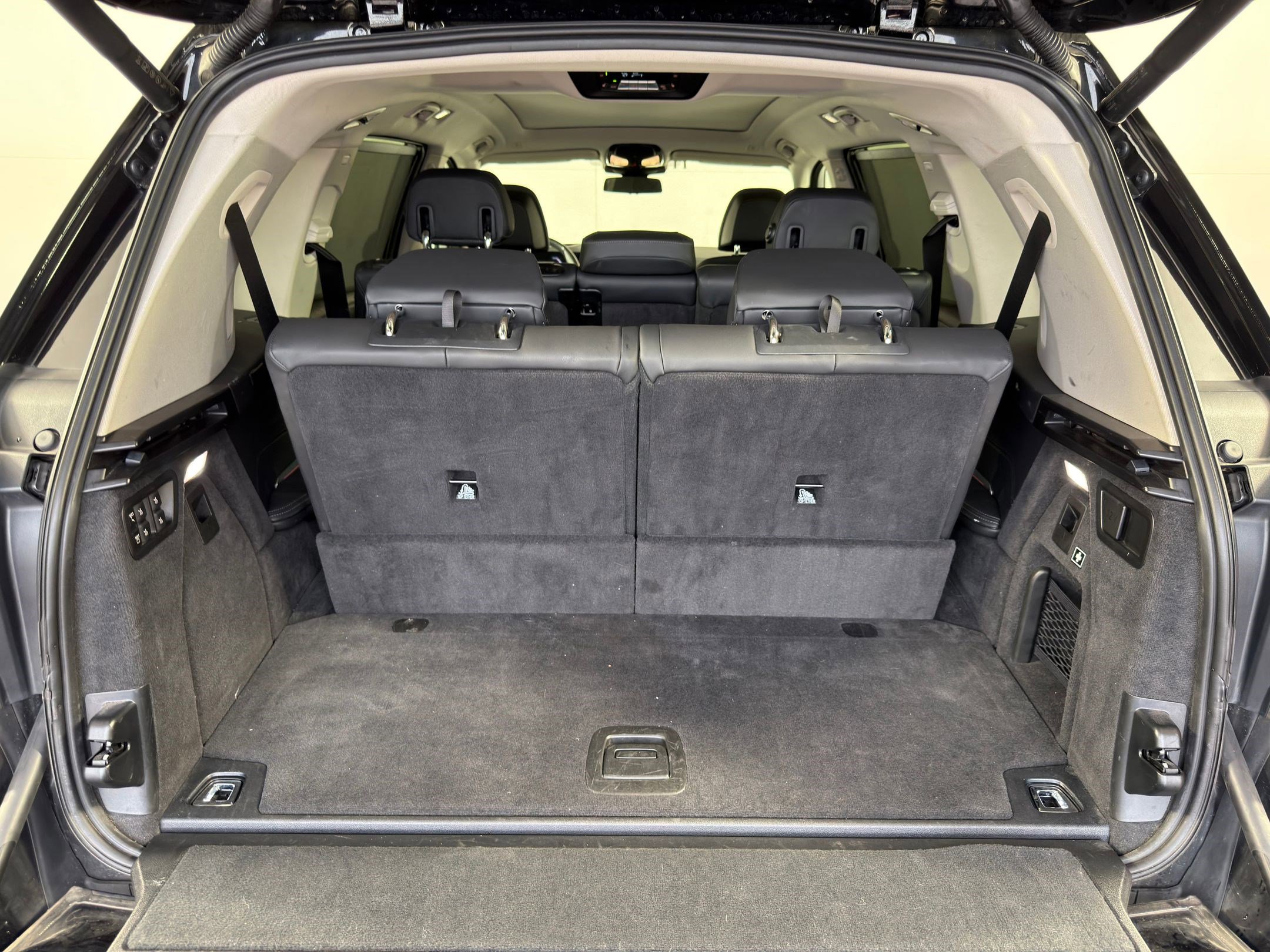 Used 2025 BMW X7 xDrive40i image 31