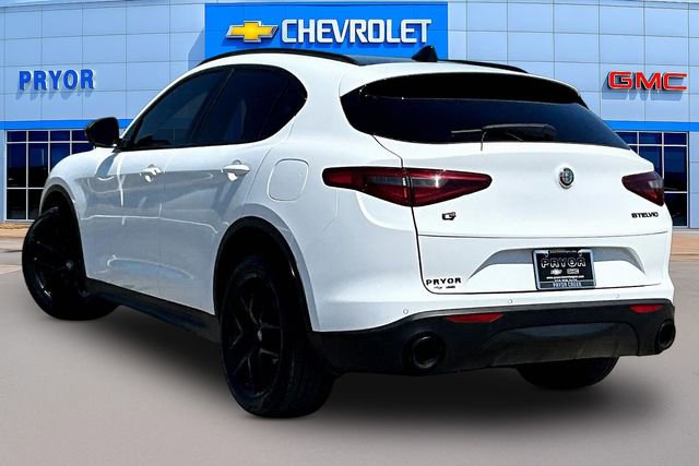 Used 2019 Alfa Romeo Stelvio w/ Nero Edizione image 4