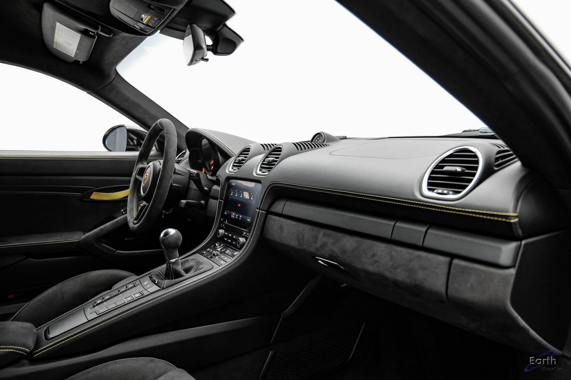 Used 2021 Porsche 718 Cayman GT4 RWD image 52