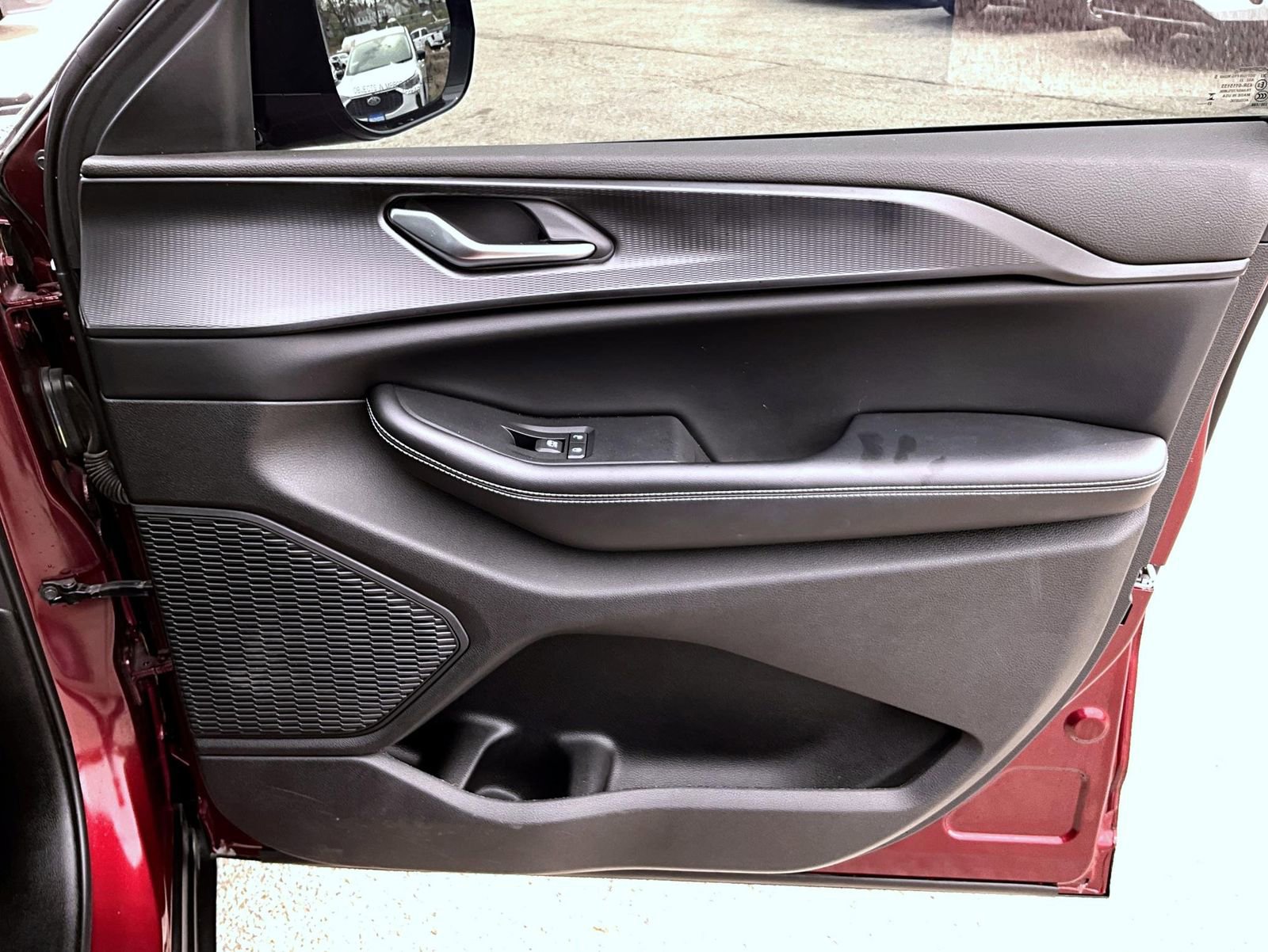 Used 2023 Jeep Grand Cherokee Altitude image 17