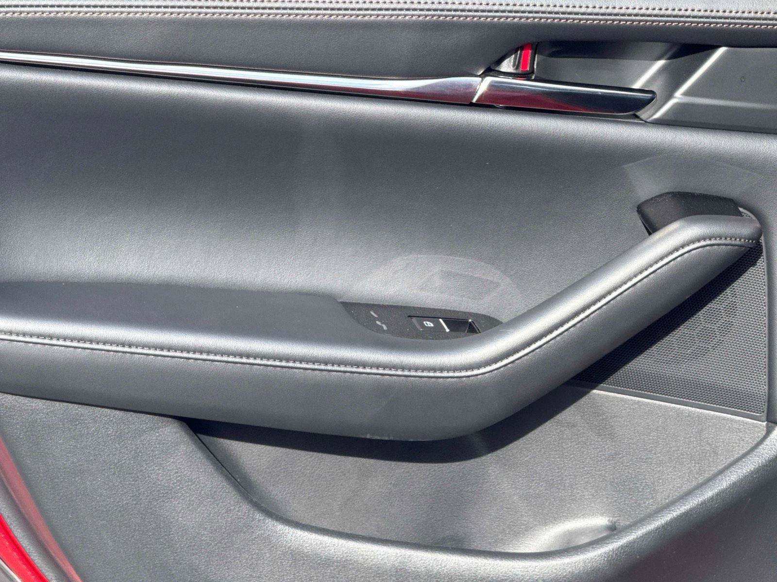 Certified 2023 MAZDA MAZDA3 AWD 2.5 Turbo Hatchback image 11