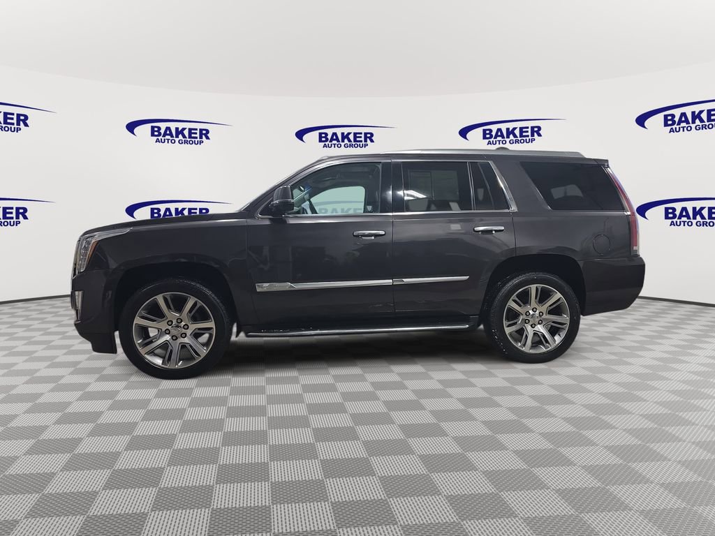 Used 2016 Cadillac Escalade Luxury image 8