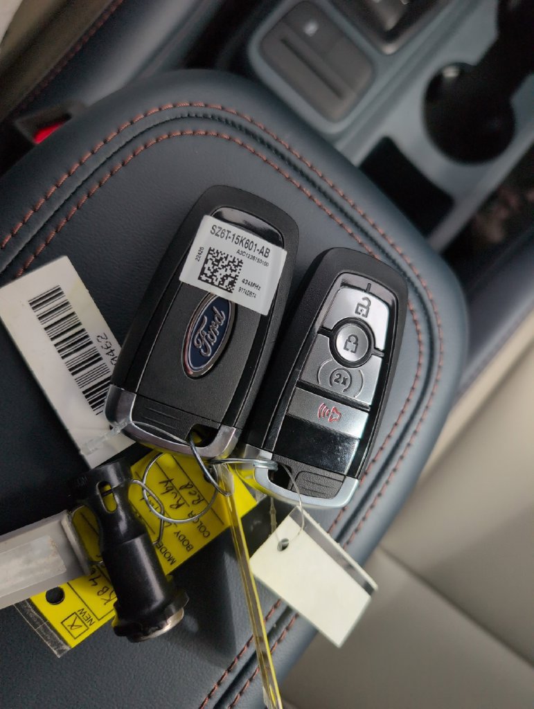 New 2026 Ford Maverick Lariat AWD/4WD image 35
