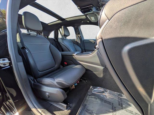 Certified 2026 Mercedes-Benz GLC 300 4MATIC image 21
