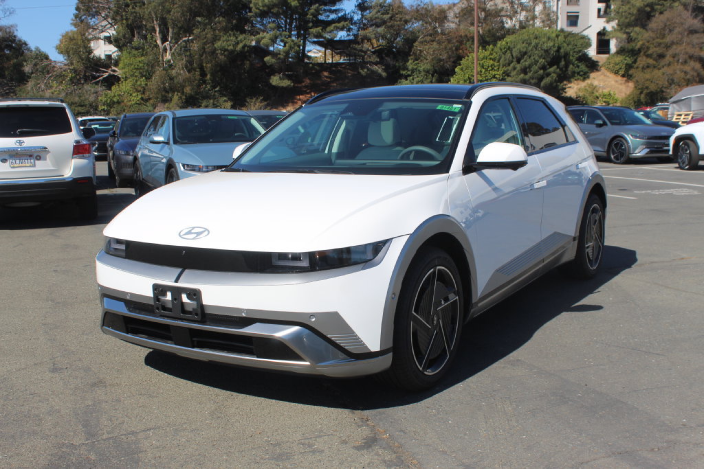 New 2026 Hyundai Ioniq 5 Limited AWD/4WD image 3