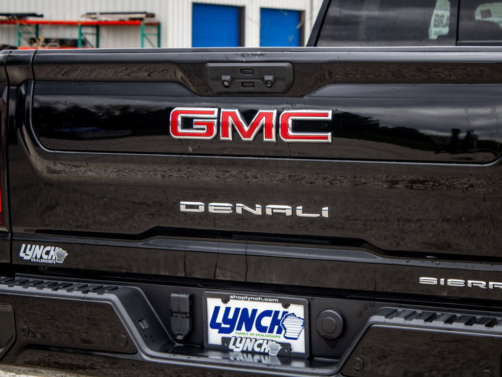 Used 2022 GMC Sierra 2500 Denali w/ Technology Package AWD/4WD image 12