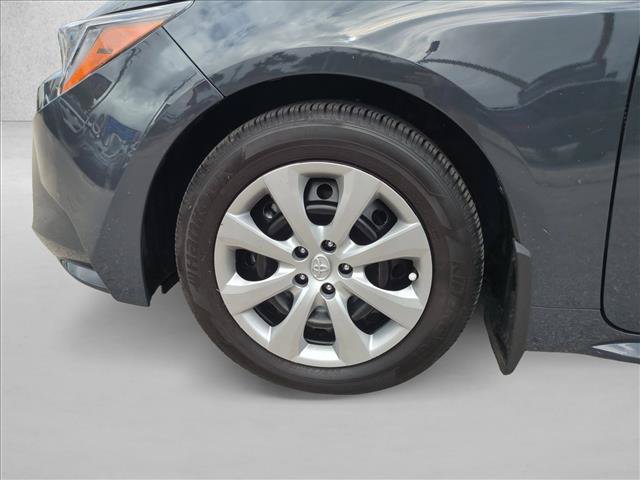 Certified 2025 Toyota Corolla LE FWD image 22