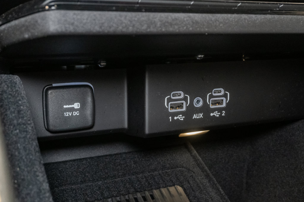 New 2026 Jeep Grand Wagoneer 4WD image 25