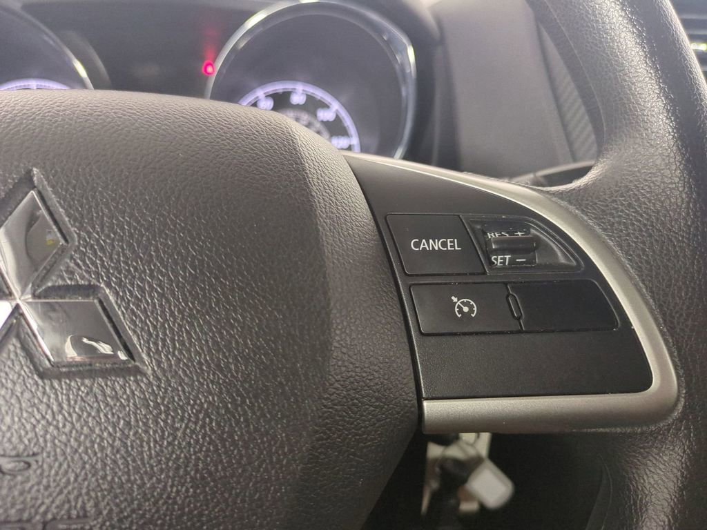Used 2024 Mitsubishi Outlander Sport ES AWD/4WD image 31