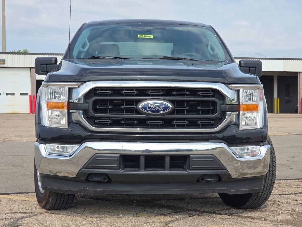 Used 2022 Ford F150 XLT AWD/4WD image 3