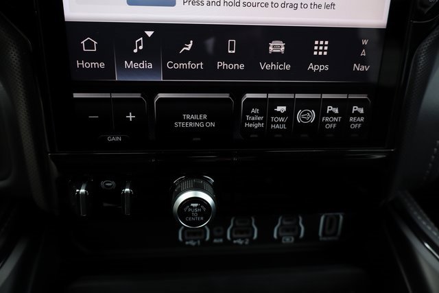 Used 2025 RAM 3500 Limited image 30