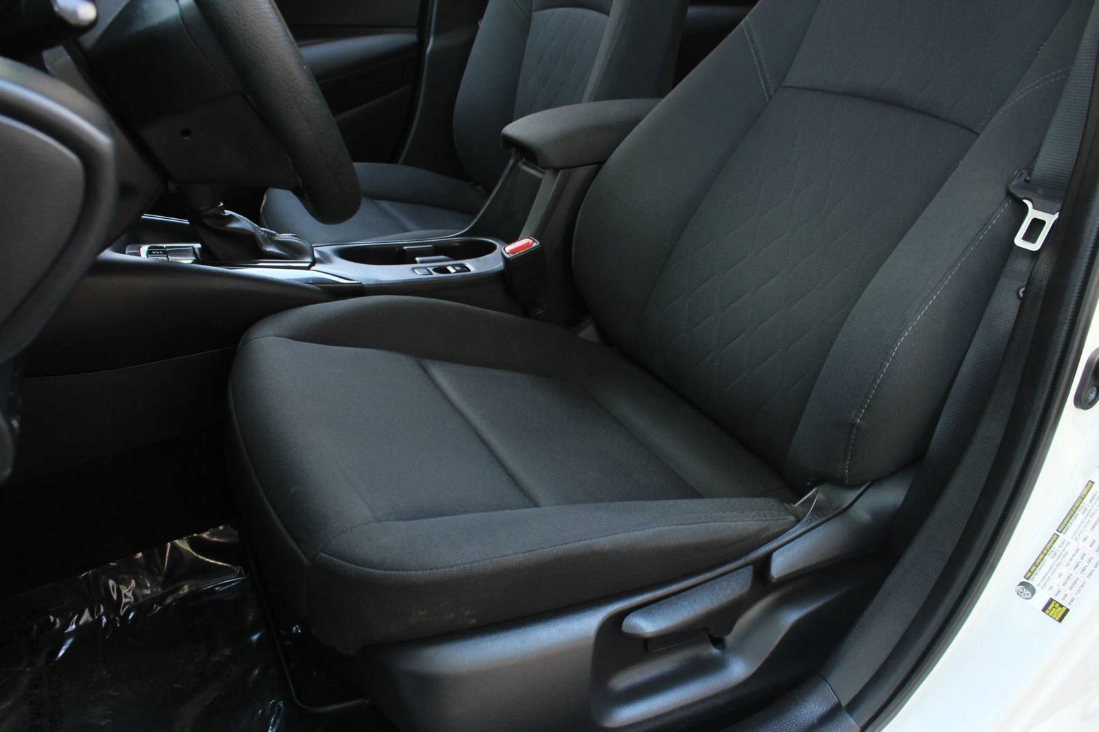 Used 2023 Toyota Corolla LE FWD image 17