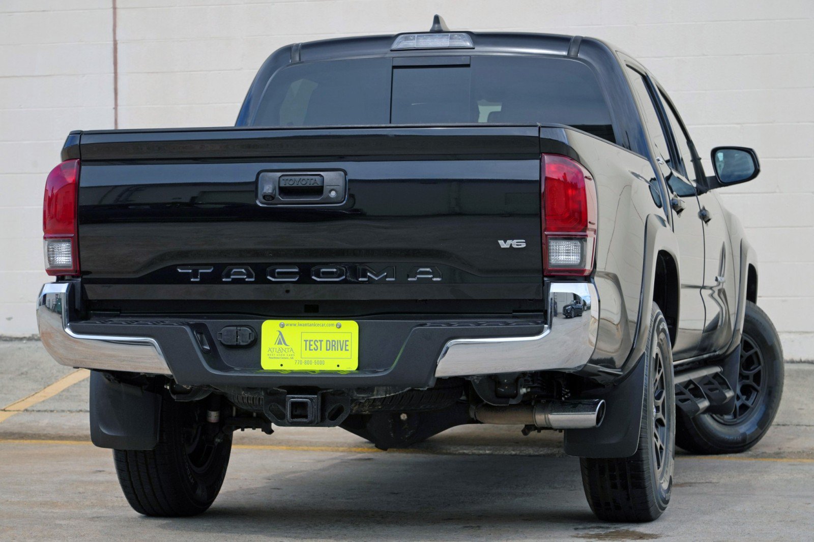 Used 2022 Toyota Tacoma SR5 RWD image 4