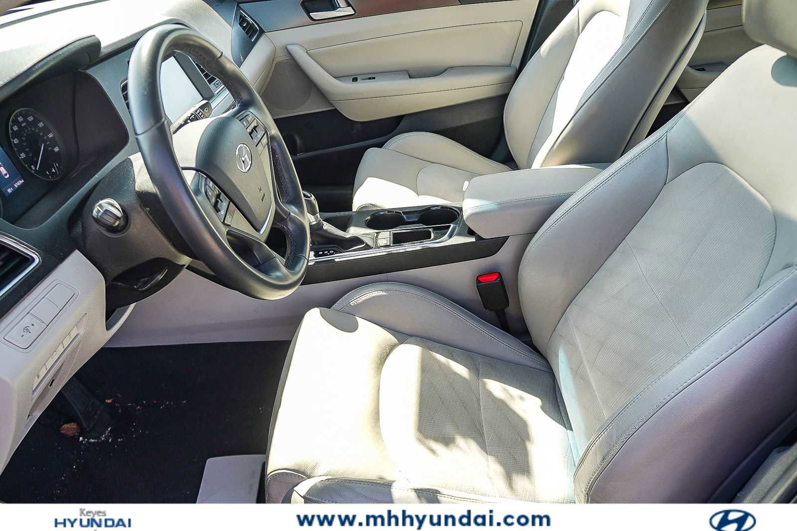 Used 2017 Hyundai Sonata Sport w/ Value Edition Package 02 FWD image 12