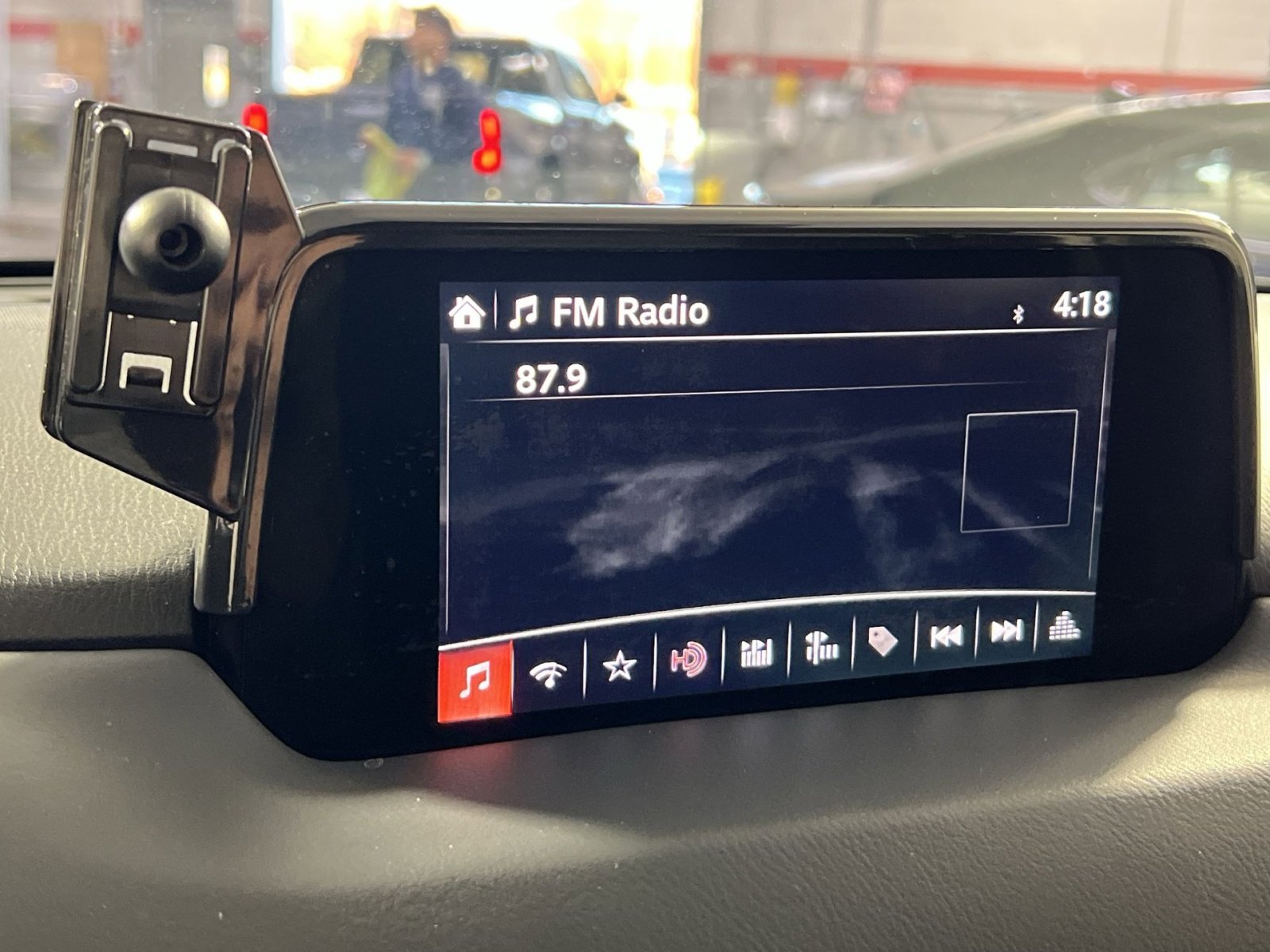 Used 2018 MAZDA CX-5 Touring image 17