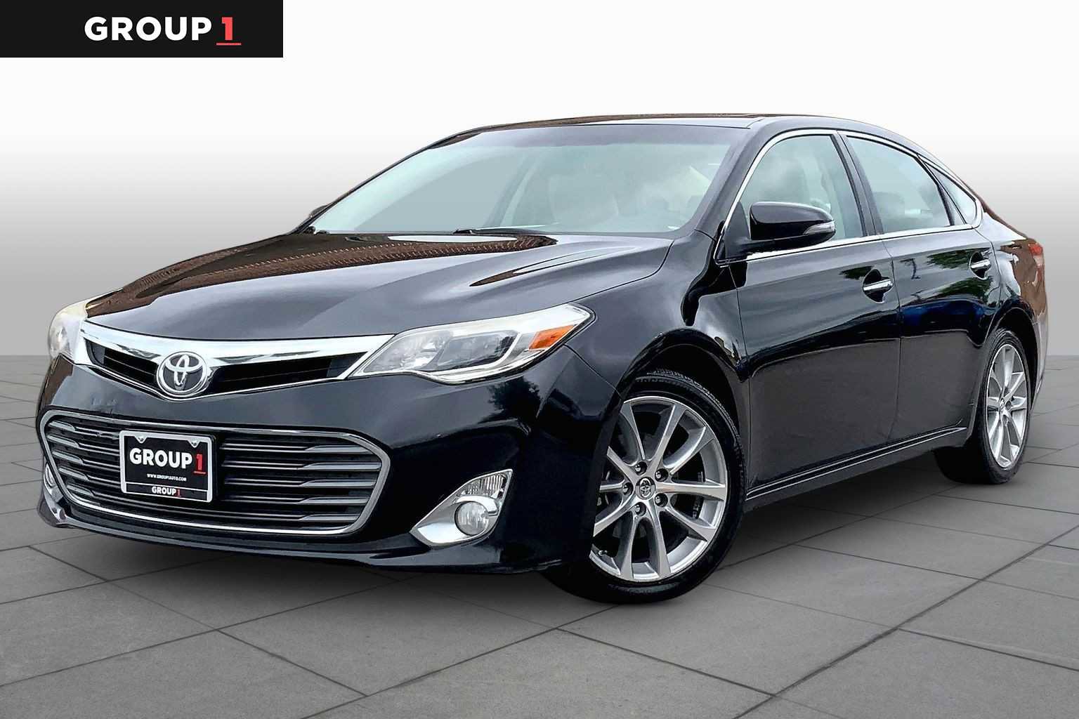 Used 2014 Toyota Avalon XLE Touring FWD image 1