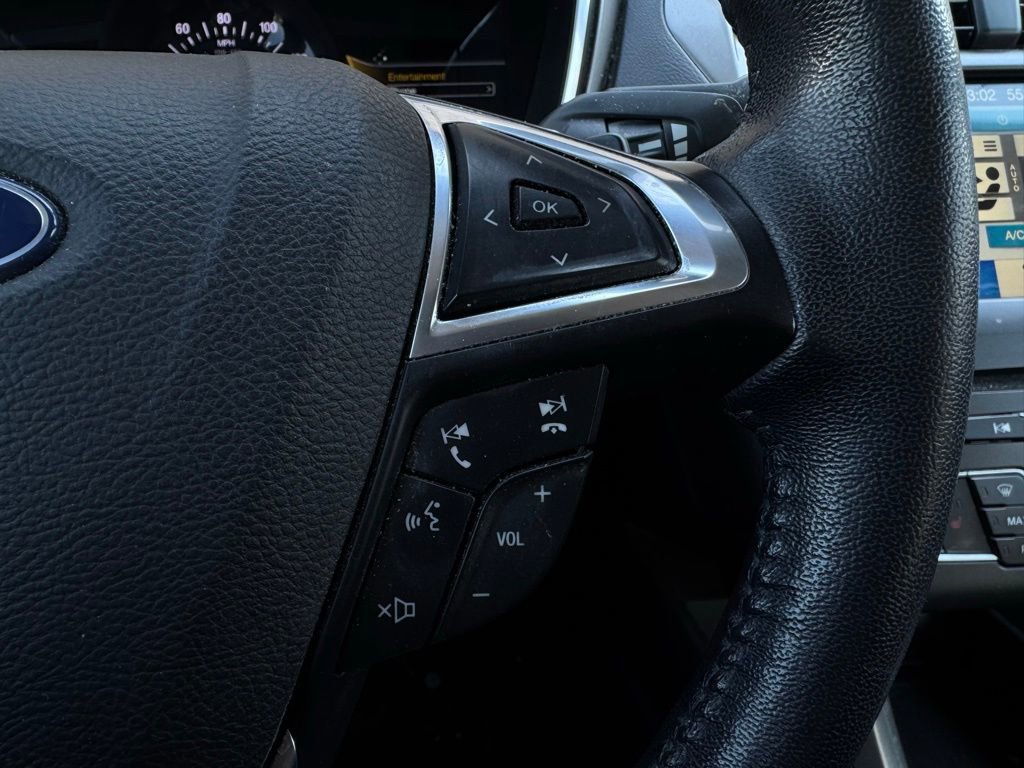 Used 2018 Ford Fusion SE w/ Fusion SE Technology Package image 26