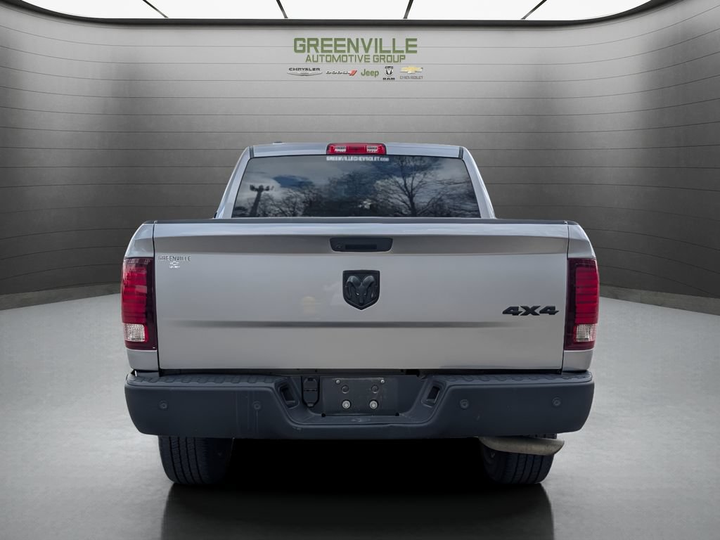 Used 2024 RAM 1500 Warlock AWD/4WD image 6