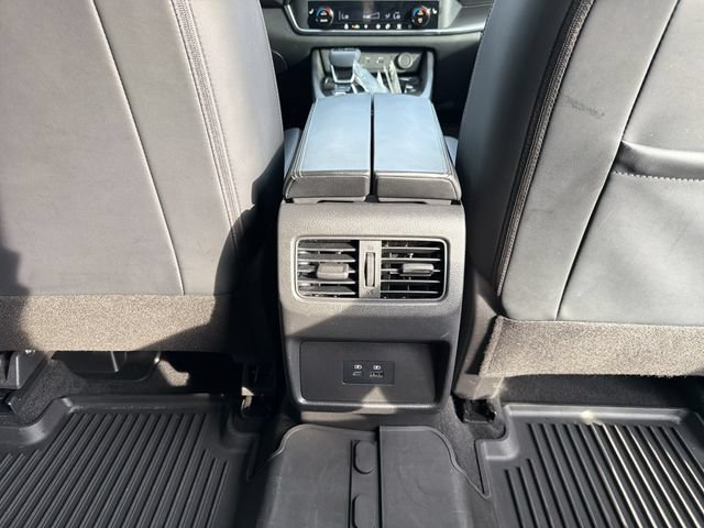 Used 2023 Nissan Rogue SV w/ SV Premium B Package FWD image 21