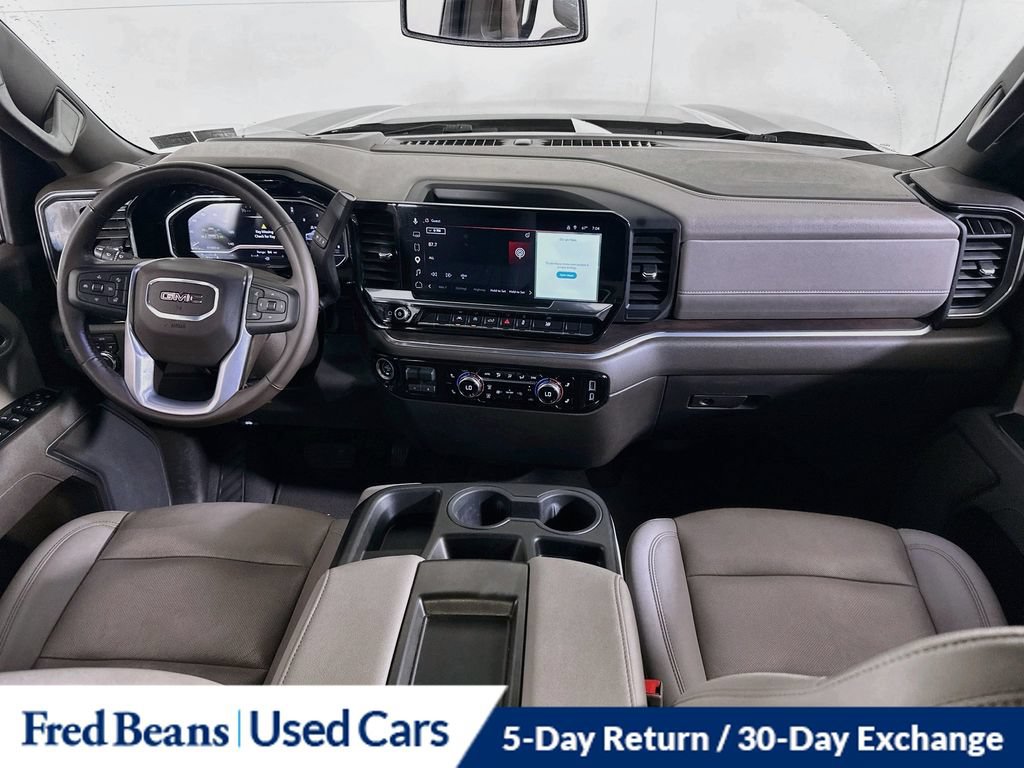 Used 2025 GMC Sierra 1500 SLT AWD/4WD image 19