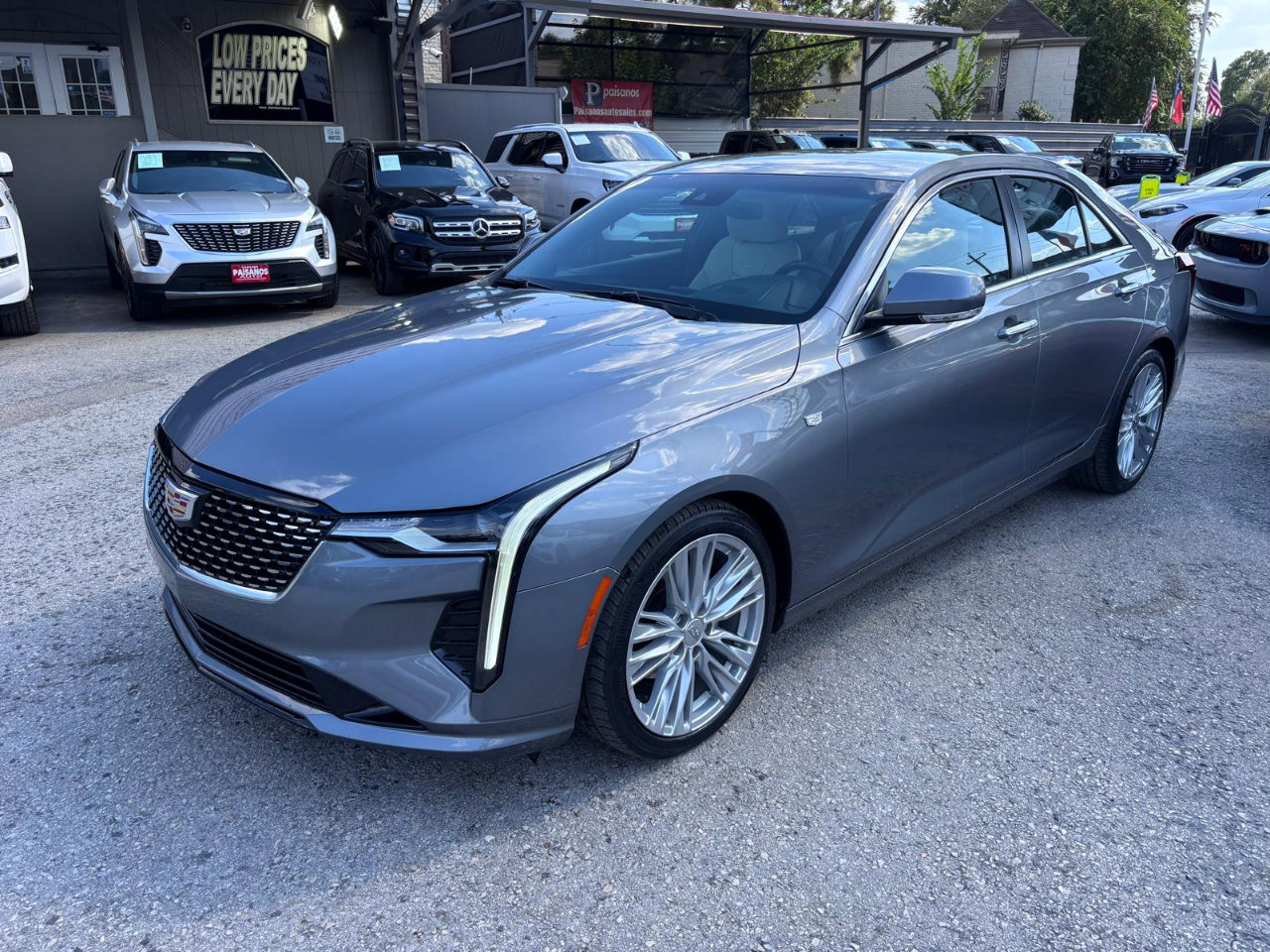 Used 2021 Cadillac CT4 Premium Luxury image 2