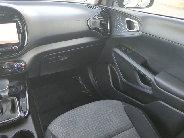 Used 2023 Kia Soul EX FWD image 17