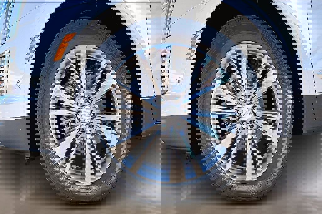 New 2026 Cadillac XT5 Premium Luxury w/ Driver Assist Package image 12