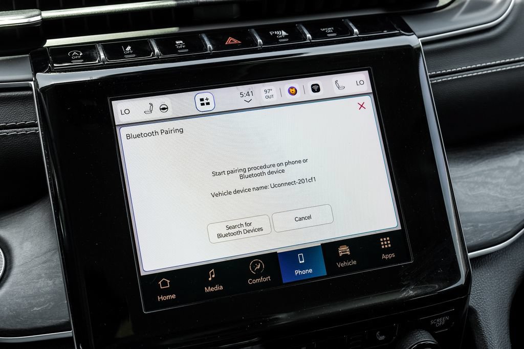 Used 2022 Jeep Grand Cherokee Limited RWD image 39