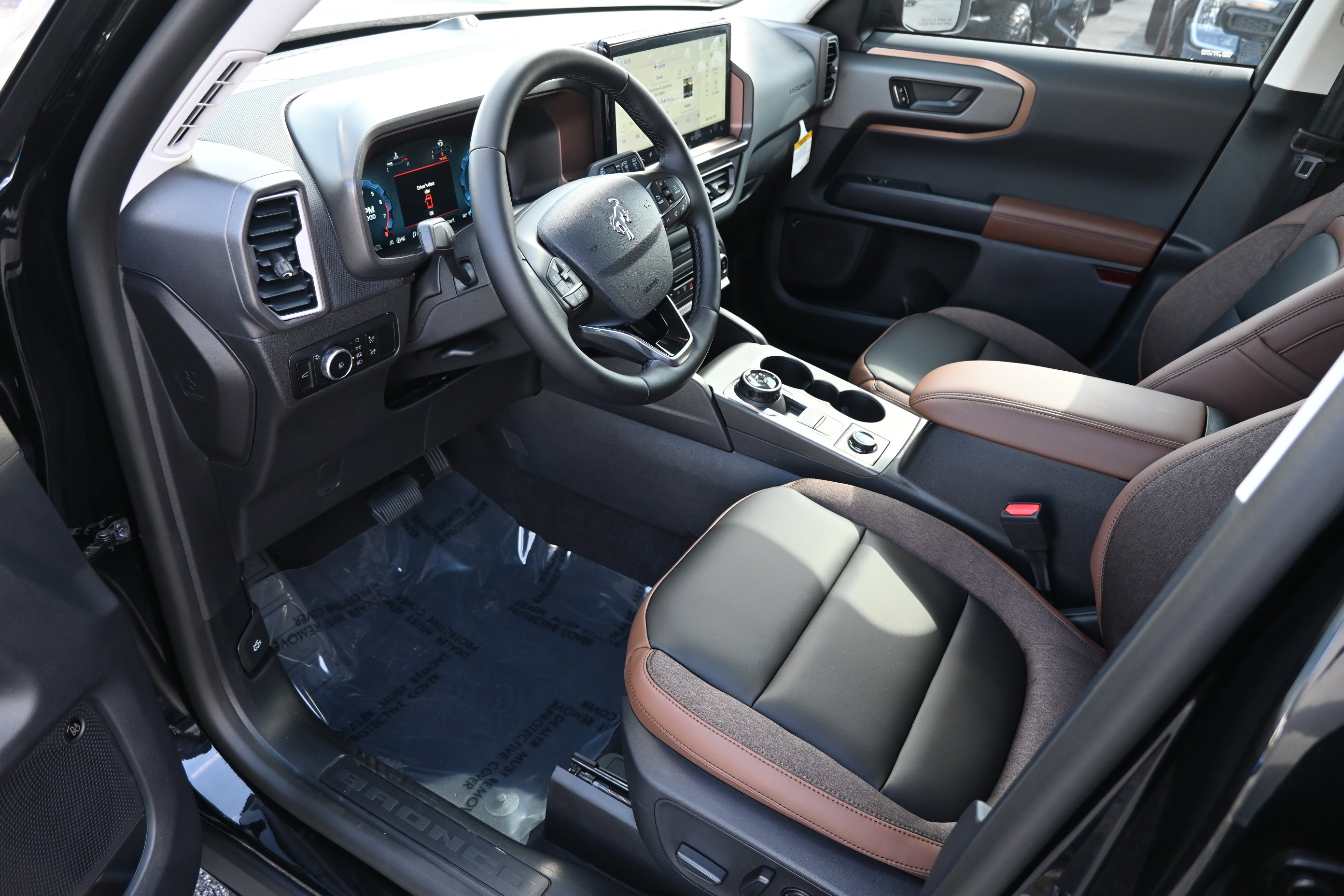 New 2025 Ford Bronco Sport Outer Banks w/ Outer Banks Tech Package+ image 16