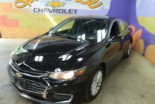 Used 2018 Chevrolet Malibu LT FWD image 4