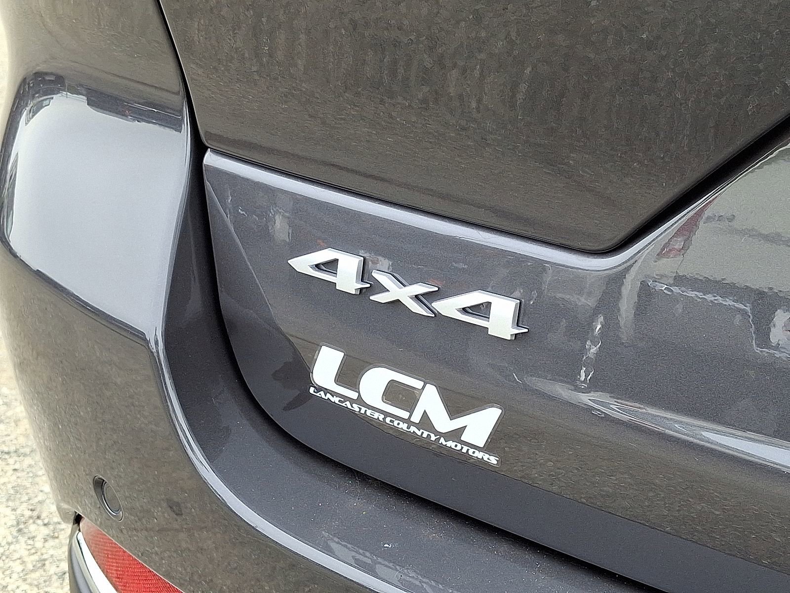 New 2025 Jeep Grand Cherokee Laredo w/ MOPAR Finishing Package image 15