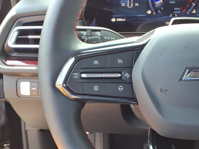 Used 2026 Chevrolet Traverse RS FWD image 28