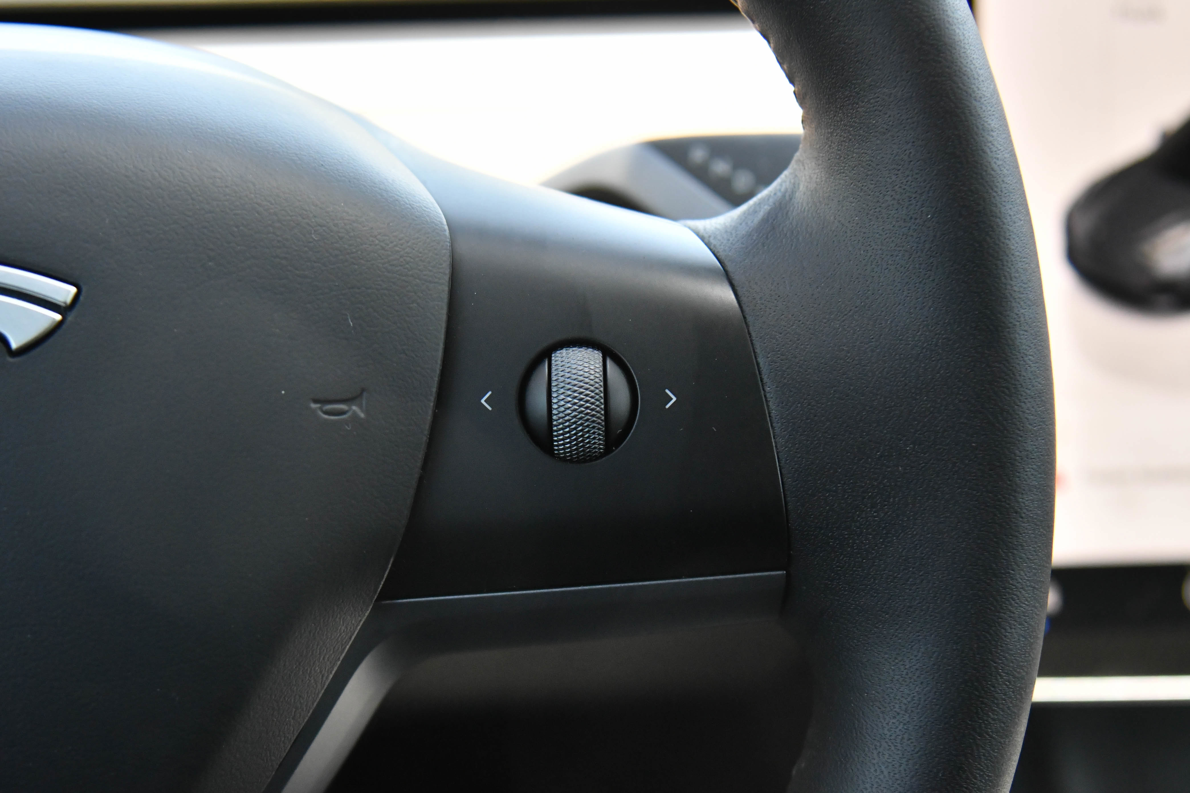 Used 2023 Tesla Model 3 Standard Range RWD image 28