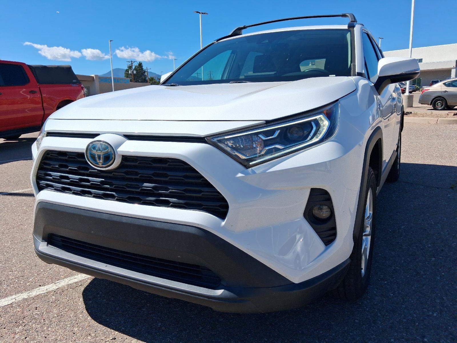 Used 2021 Toyota RAV4 XLE w/ Convenience Package AWD/4WD image 10