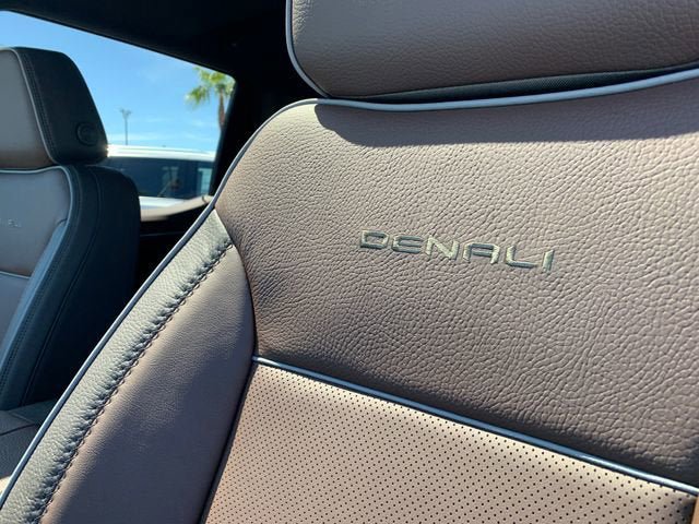 New 2026 GMC Sierra 1500 Denali w/ Denali Reserve Package AWD/4WD image 20