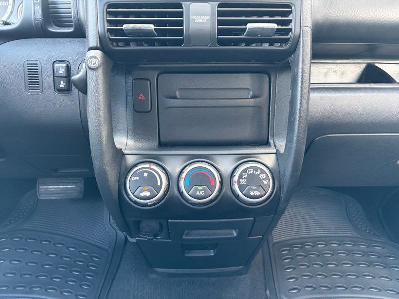 Used 2006 Honda CR-V EX image 17