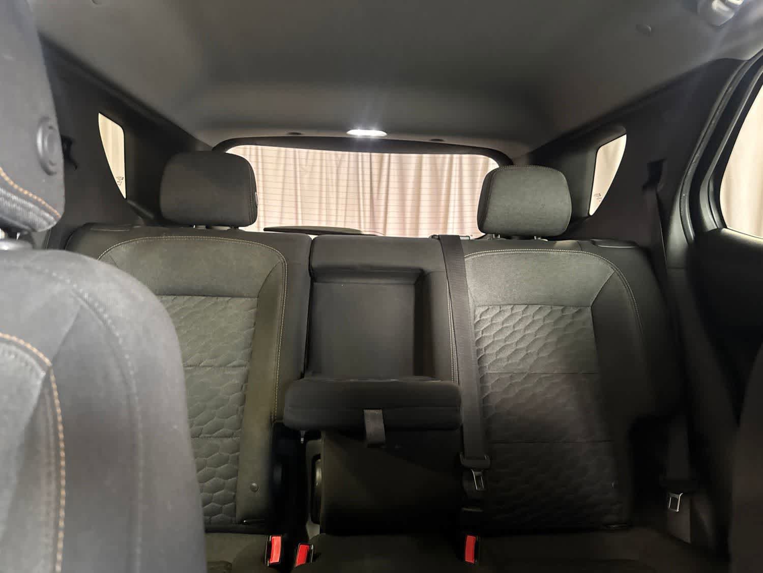 Used 2020 Chevrolet Equinox LT FWD image 21