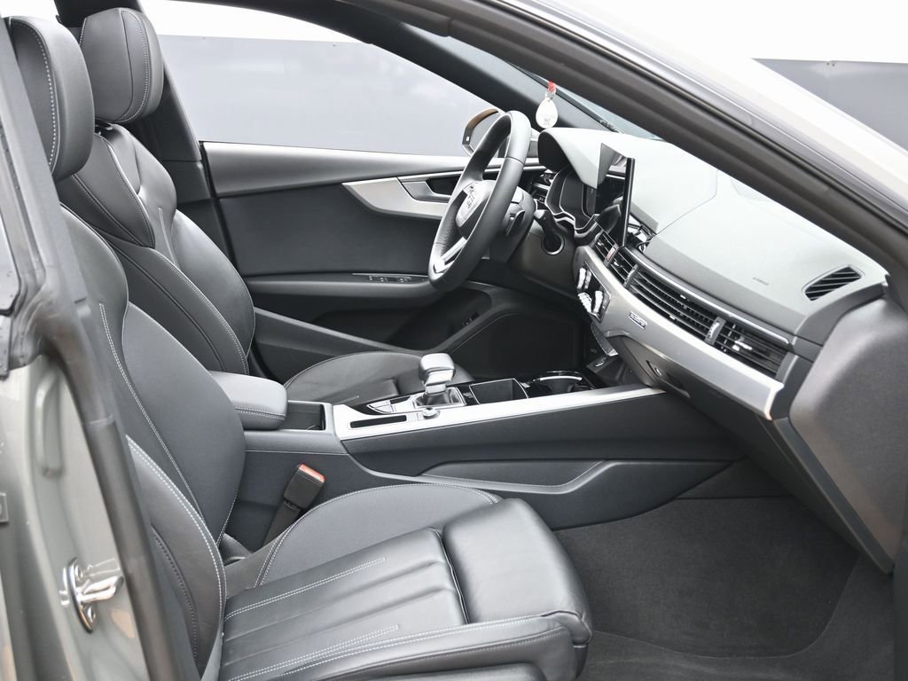 Used 2025 Audi A5 2.0T Premium Plus image 37