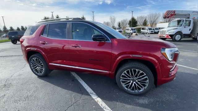 New 2026 GMC Terrain Denali w/ LPO, Black Badging Package image 3