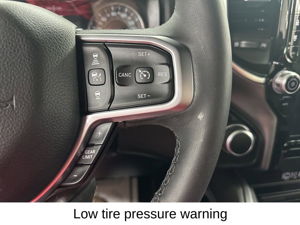 Used 2025 RAM 1500 Big Horn AWD/4WD image 35