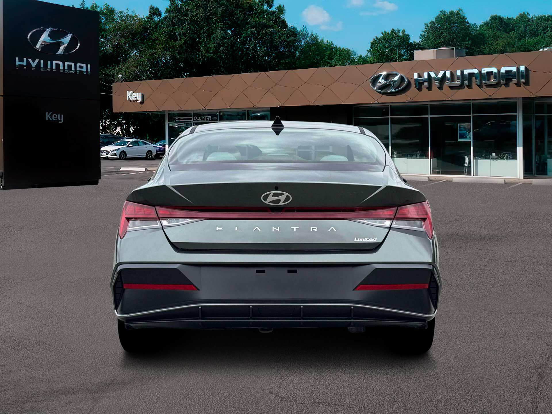 New 2026 Hyundai Elantra Limited FWD image 6