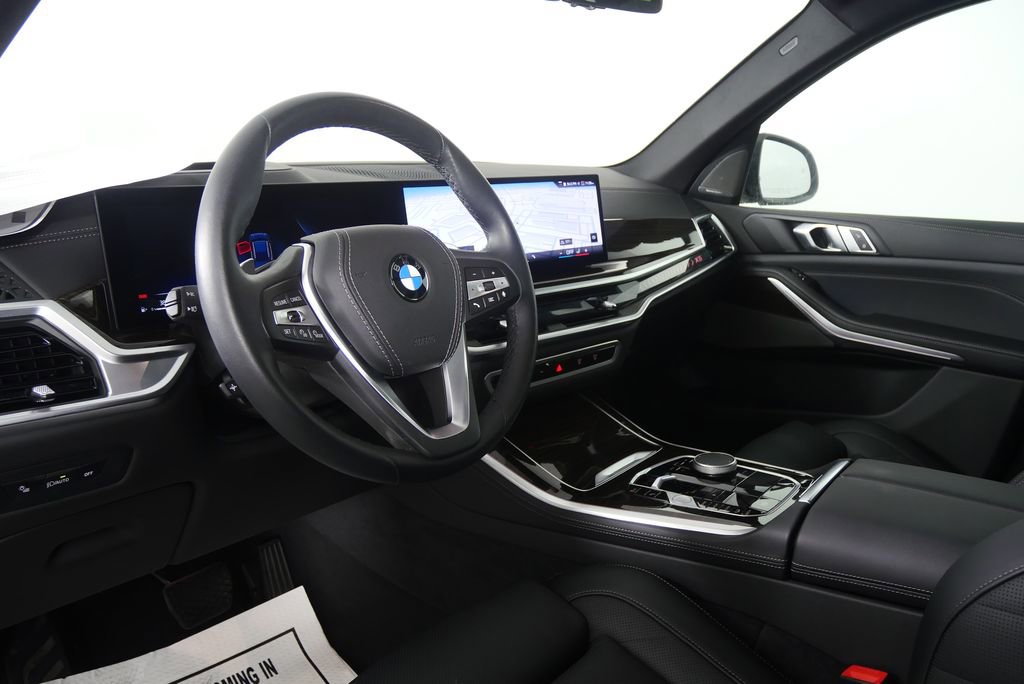 Certified 2025 BMW X5 xDrive40i w/ Premium Package image 13