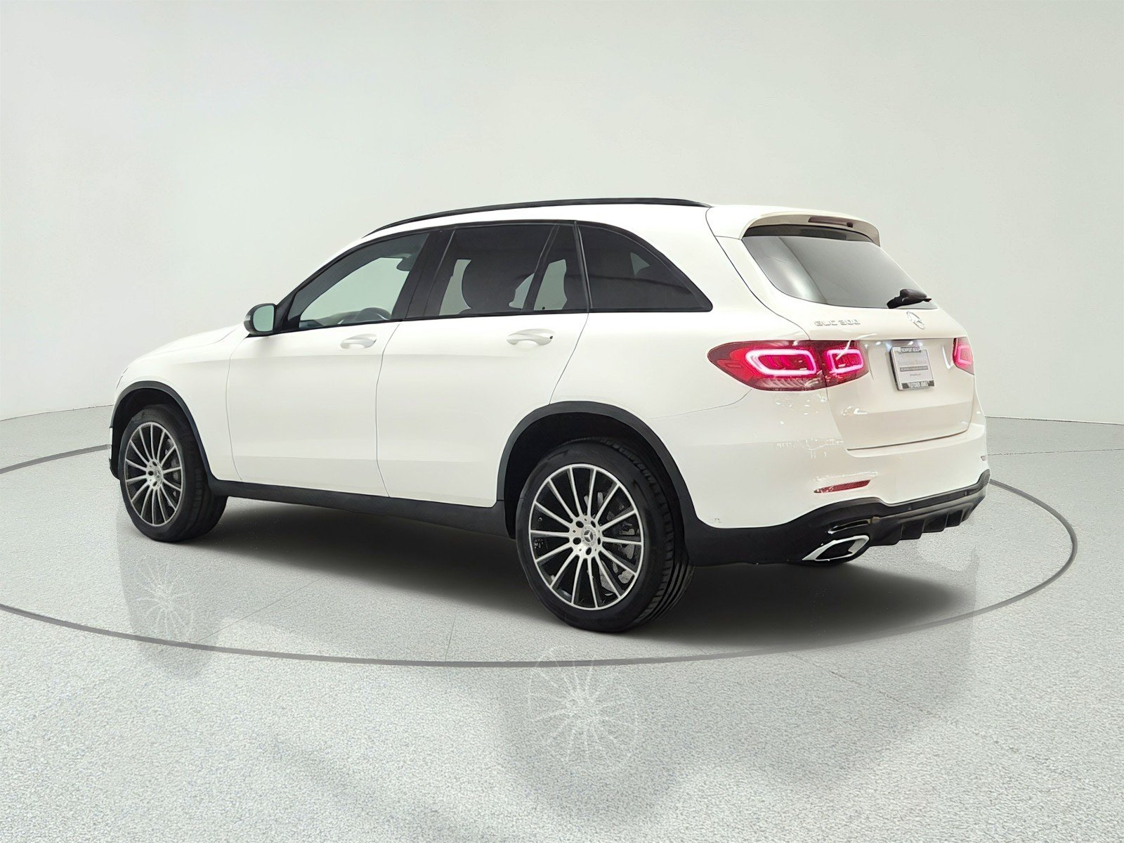 Used 2022 Mercedes-Benz GLC 300 image 7