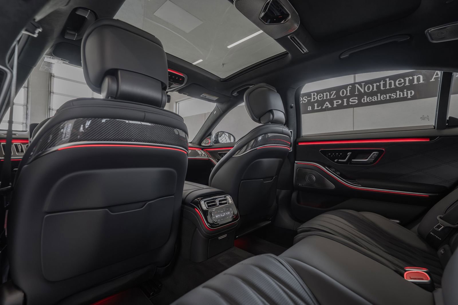 Used 2025 Mercedes-Benz S 63 AMG S image 25