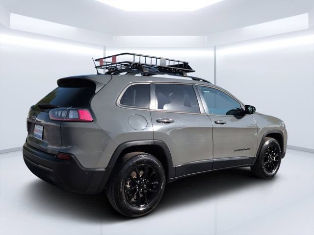 Used 2023 Jeep Cherokee Altitude Lux AWD/4WD image 3