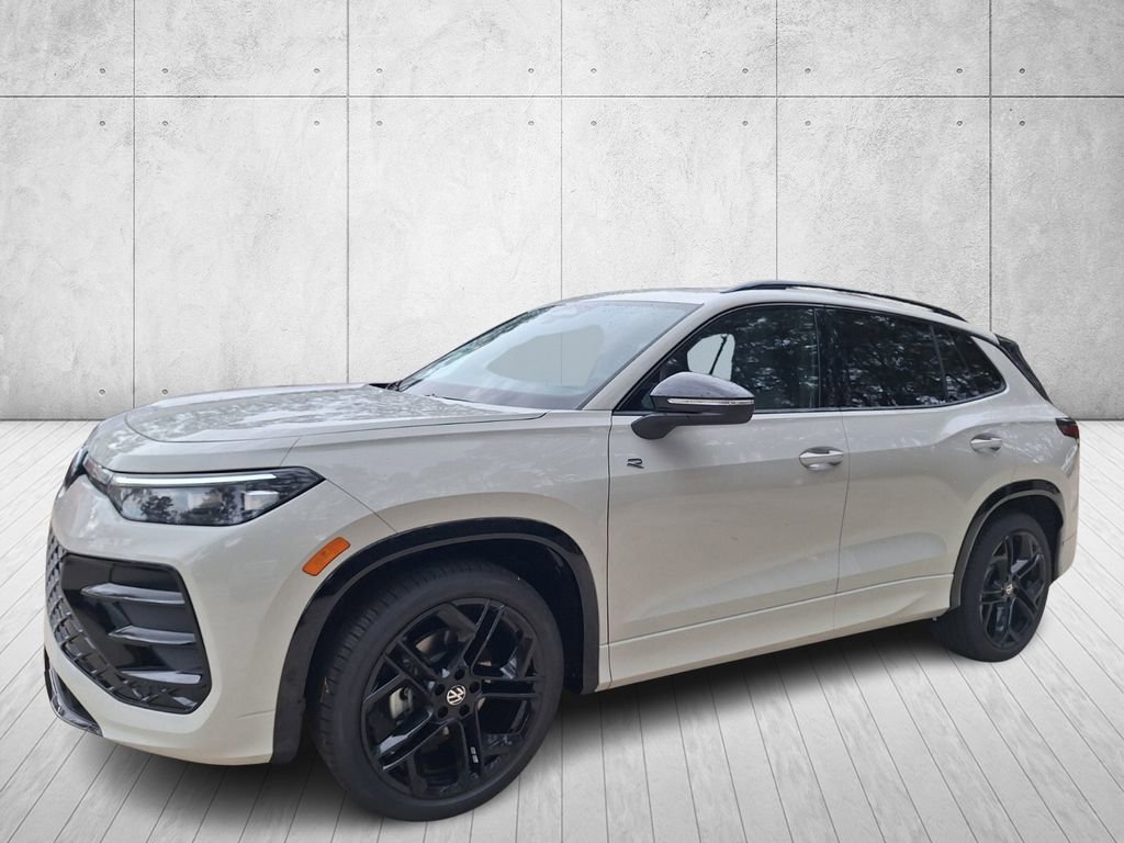 New 2026 Volkswagen Tiguan SE R-Line image 1