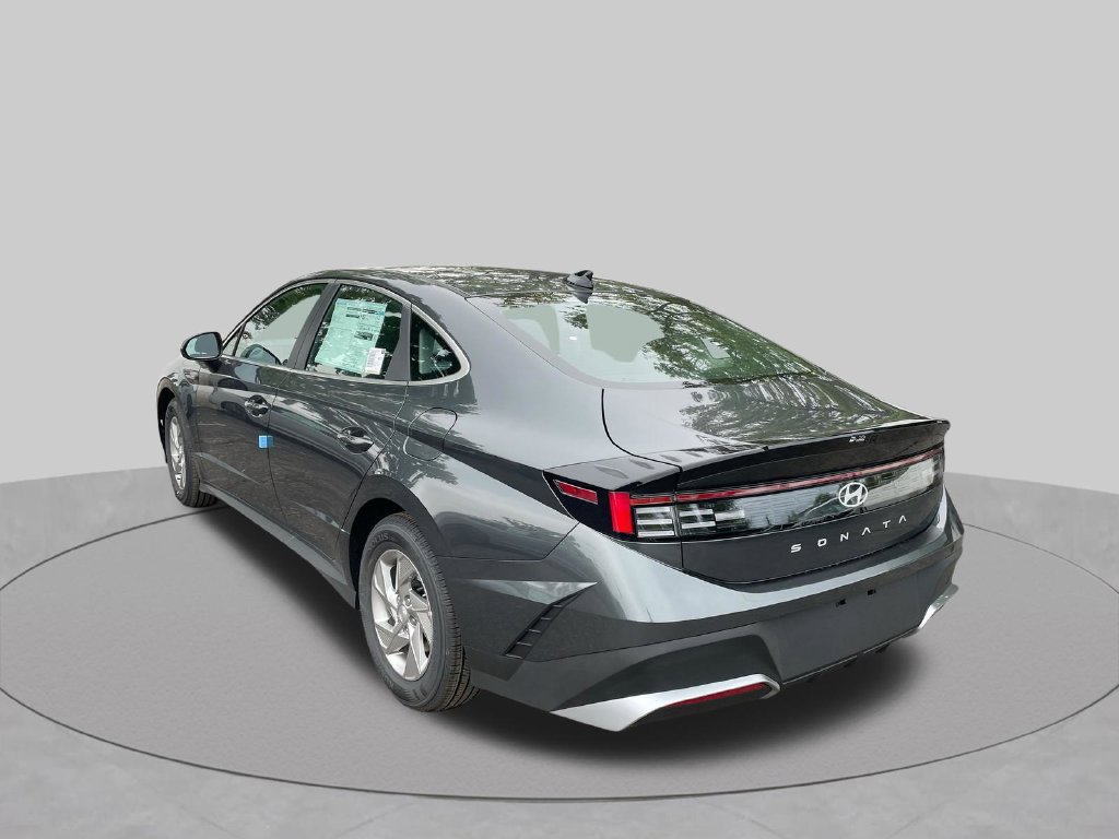 Used 2026 Hyundai Sonata SE FWD image 31